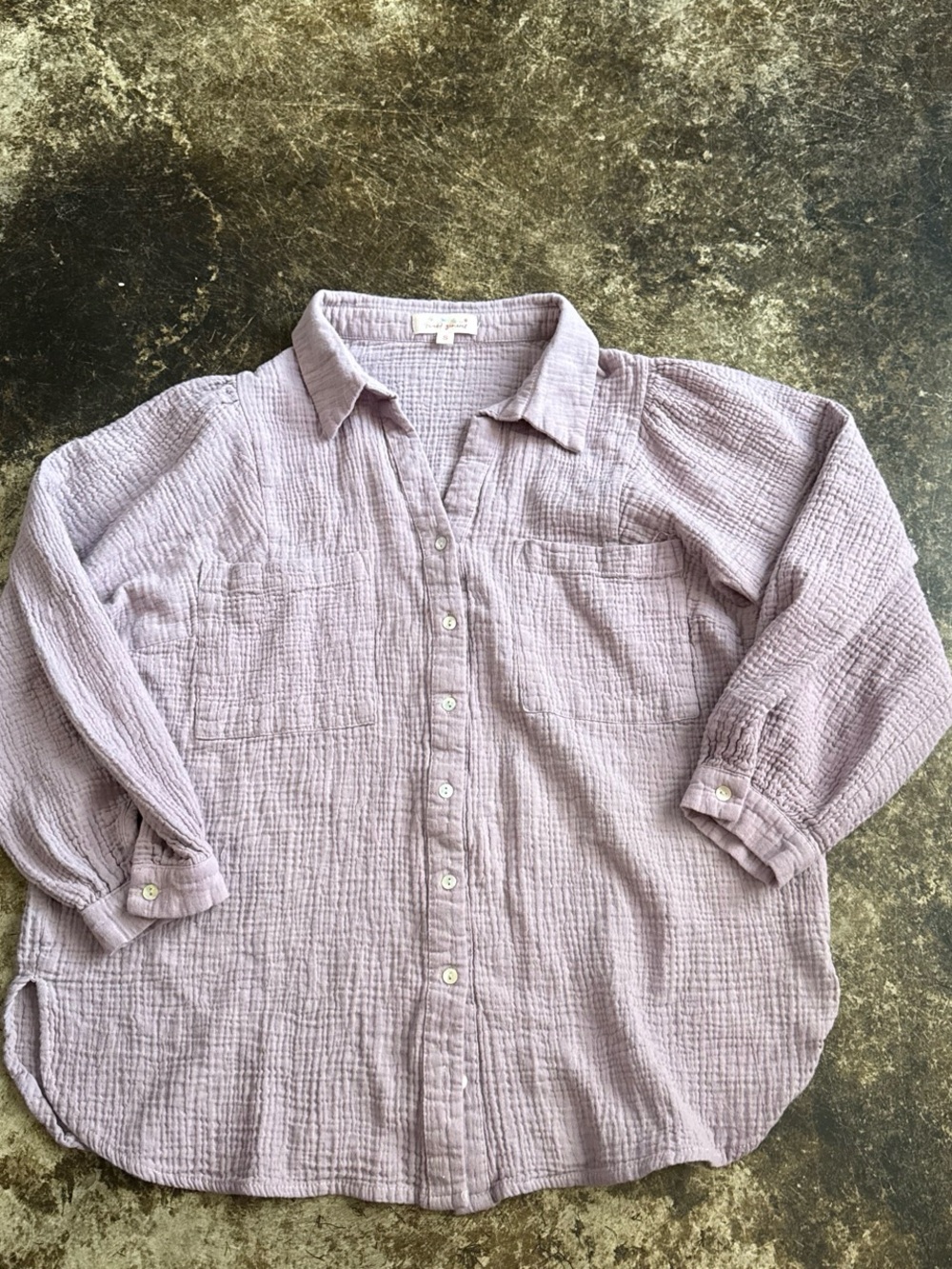 Light Purple Women’s Gauze Button-Down Shirt